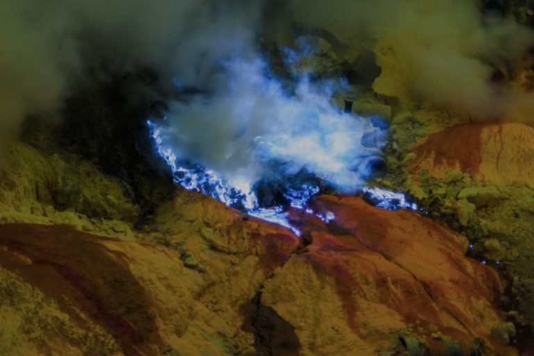 Ijen Crater Tour From Bali - IJEN CRATER, IJEN BLUE FIRE, IJEN TOUR