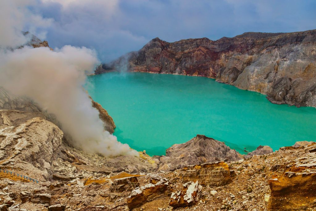 bali to ijen crater tour